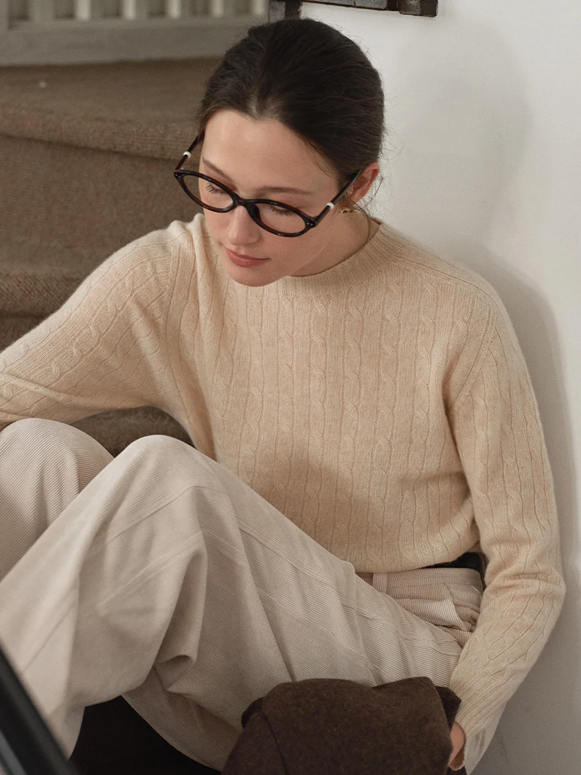 Shay Cable-Knit Lightweight Wool-Cashmere Sweater