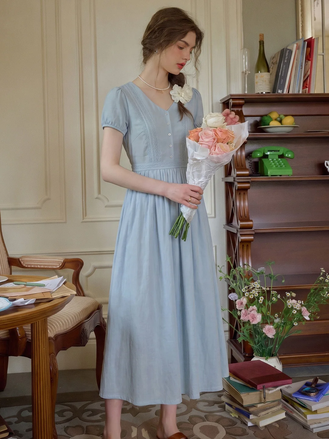 Bailee V-Neck Puff Sleeves Dress