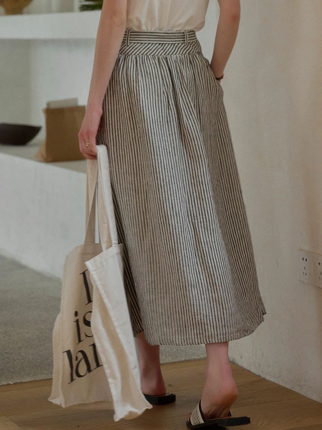 Sofia Round Neck Stripe 100% Linen Vest