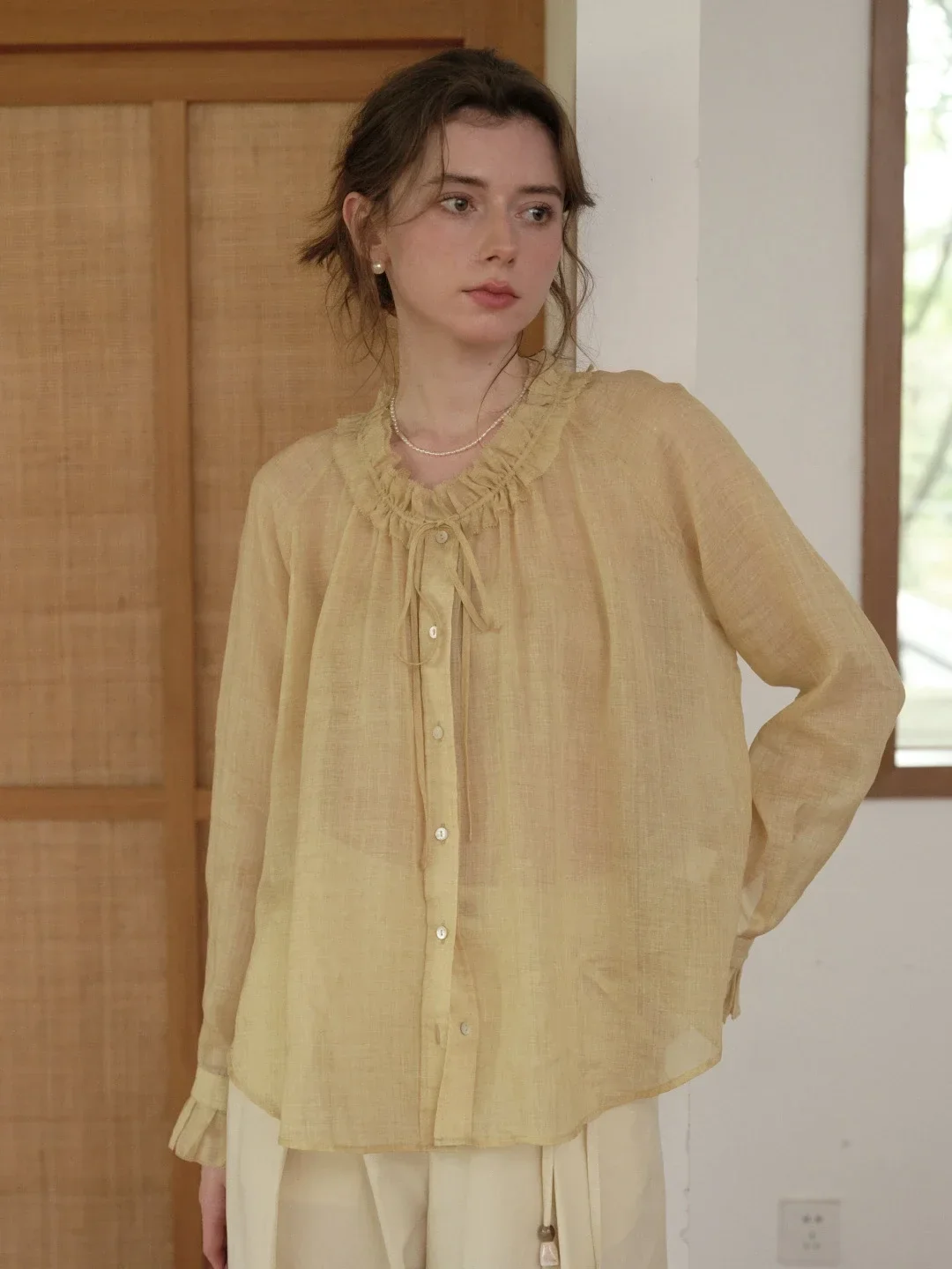 Aura Ruffle Collar Ramie Blouse