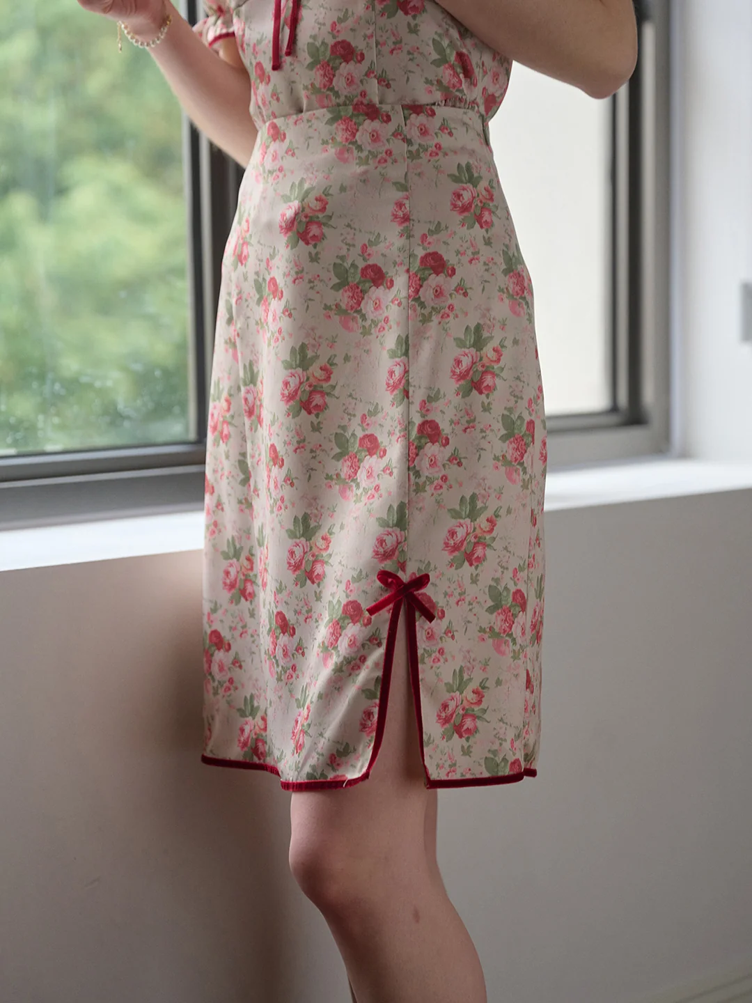 【Final Sale】Elise Floral Midi Split Skirt