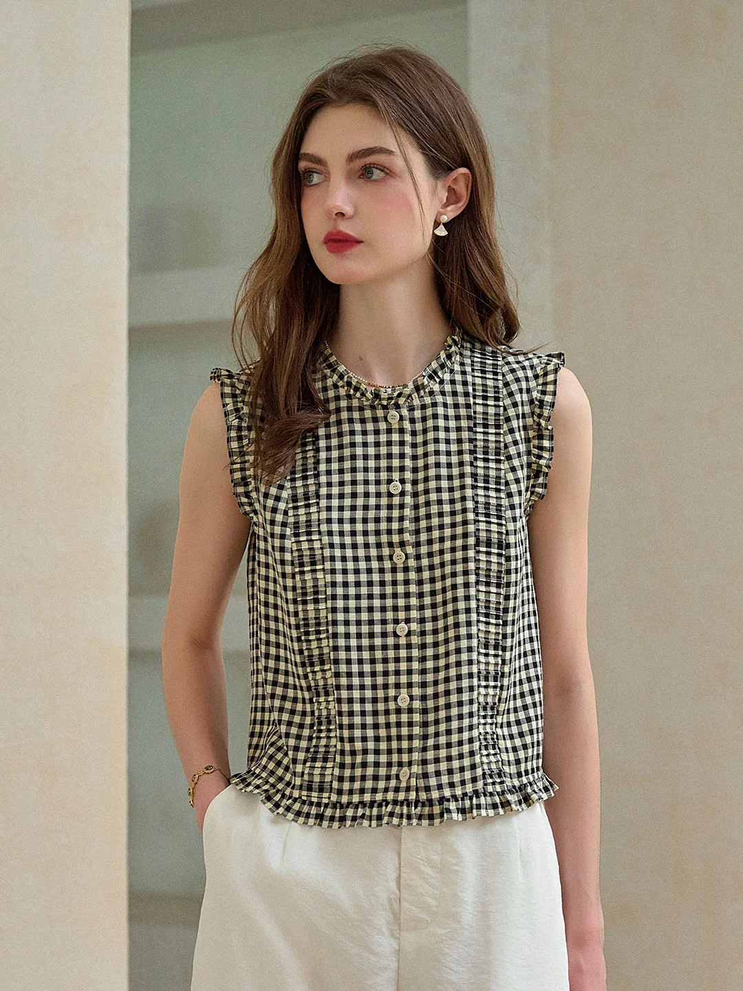 Tessa Round Neck Plaid Sleeveless Viscose Top