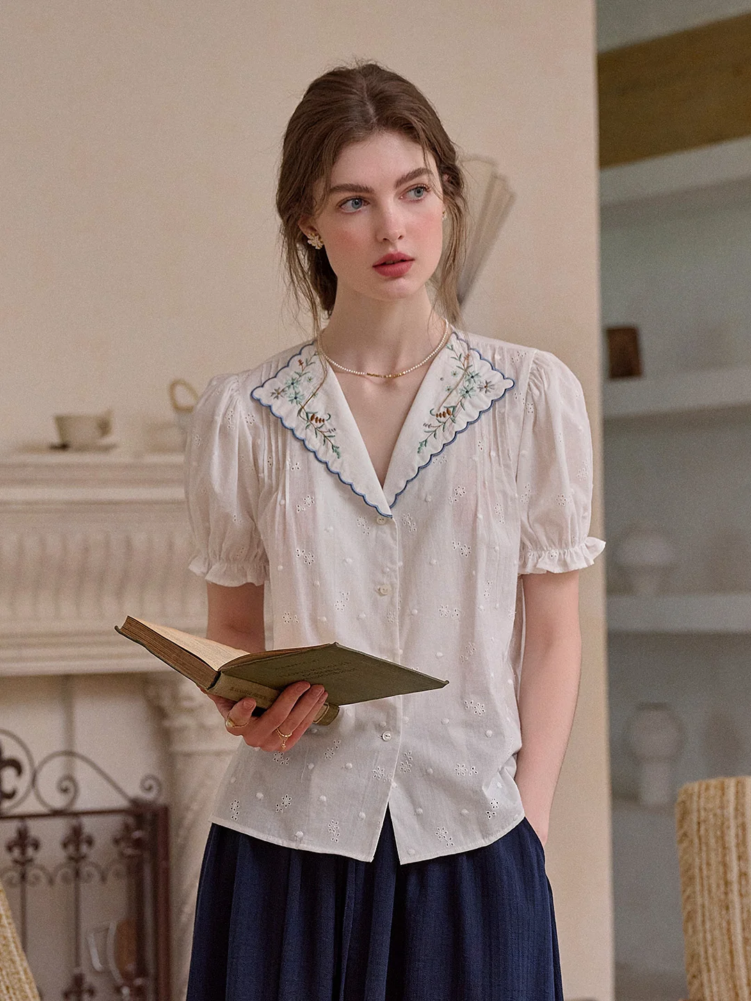 Lainey V-Neck Embroidery 100% Cotton Blouse